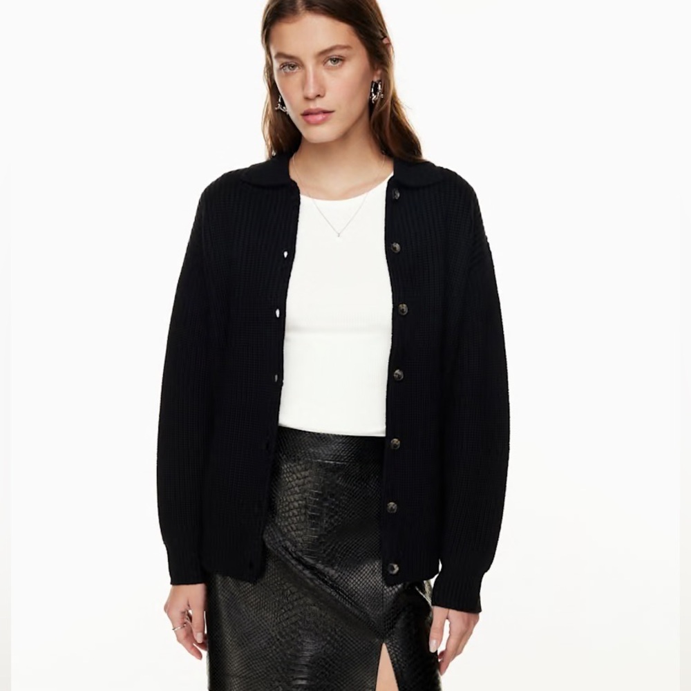 Aritzia Black Button-Front Knit Cardigan